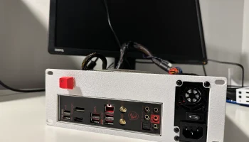 Блок питания Mini-ITX для монтажа в 10-дюймовую стойку вы...
