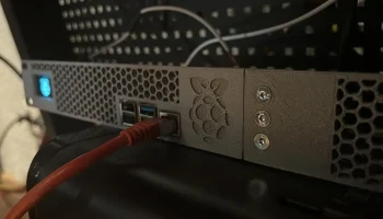 19-дюймовый Raspberry Pi (3 и 4) для монтажа в стойку с 1,3-дюймовым OLED-экраном (идеально подходит для PiHole) 5