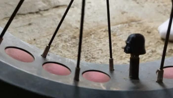 Schrader (автомобиль) Darth Vader Крышка клапана или колп... 2