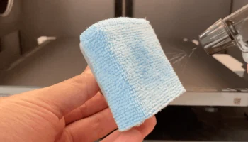 Очиститель рабочей пластины Держатель из микрофибры......... 6