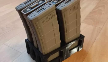 Держатель магазина AR-15/M4