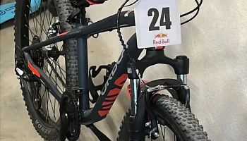 Номерной знак горного велосипеда MTB...