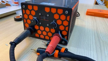 Корпус аппарата точечной сварки