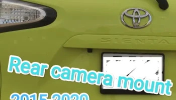 Крепление задней камеры Toyota Sienta 15-20.............