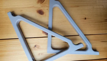 Robuster Regalwinkel f&uuml;r DIY-Regale - прочный кронштейн д..