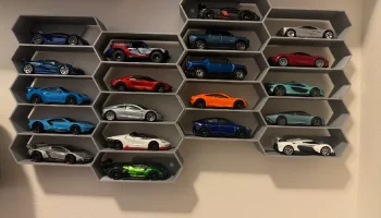 Шестиугольная полка Hot Wheels