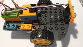 Программируемый робот 2wd 9