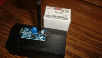 Датчик звука Гельмгольца на Arduino для Hex-A-Bot........... 4
