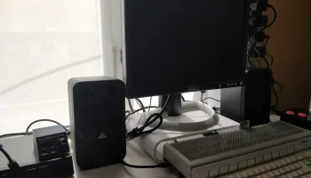 Неуклюжий футляр MIDI MT-32 1