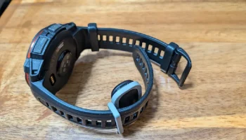 Зажим Fitbit Air для обычного браслета......... 3
