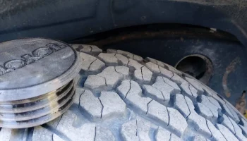 Крышка отверстия в раме Toyota Land Cruiser, чашка из ТПУ... 1