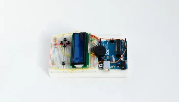 Макетная плата Arduino 3