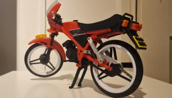 Honda MB50 1981 года выпуска, масштаб 1:8, дизайнер Эд ва... 3