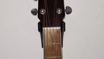Настенное крепление для гитары/Gitarrenhalter (ширина 40-... 2