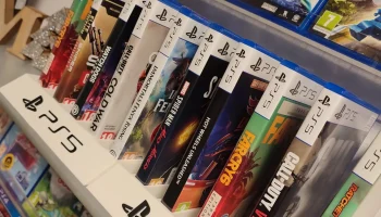 Держатель для игр PlayStation 5 Держатель для игр PlayStation 5