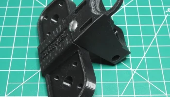Вертикальная опора Dremel 3