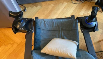Держатель стула Thrustmaster T.Flight HOTAS 4/One/X IKEA 1