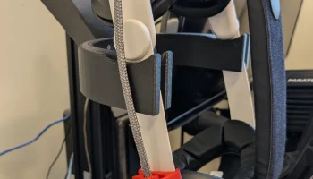 Вешалка для Oculus 3 Kiwi Design 4080