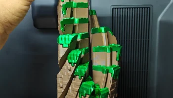 Блок травы Minecraft Twisty Fidget 3