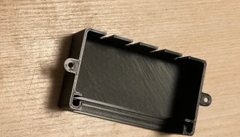 Трапецеидальное искажение 4 x RJ45 3