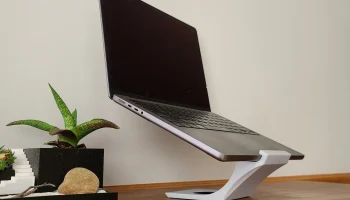 Подставка для Macbook