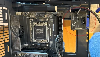Крепление контроллера вентилятора Aqua Computer QUADRO (д...