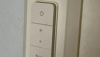 Крышка переключателя для кнопок Philips Hue............ 2