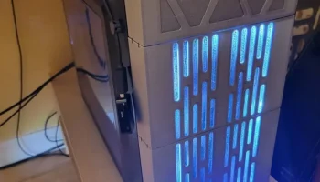 Замена передней панели Corsair 88R (тематика "Звездных во... Замена передней панели Corsair 88R (тематика "Звездных во...