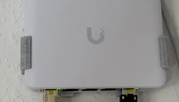 Remix Unifi Flex Mini 2.5G 5-портовый USW-Flex-Mini-2.5G-5