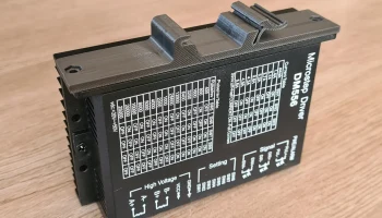 DM556 Крепление на DIN-рейку с зажимом........
