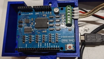 Корпус Arduino UNO с местом для защиты двигателя L298.......