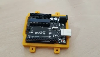 Держатель Arduino Uno R3