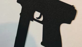 Intratec TEC-9 Тень