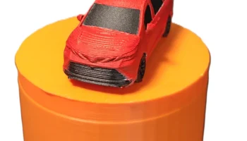 Игрушечная модель автомобиля Toyota Sienna............