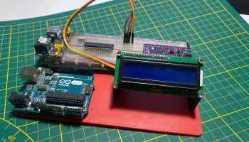 Подставка для Arduino Uno, макетной платы и ЖК-дисплея......