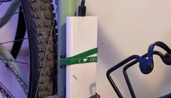 Универсальный корпус Power Bank для велосипеда.......