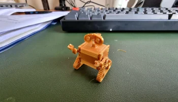 Карточка Wall-E Kit теперь с именной биркой 1
