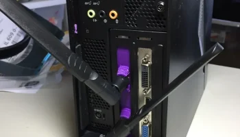 Двойной кронштейн антенны Wi-Fi для ПК...... 3