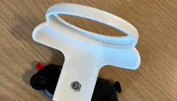 Зажим Peak Design для бутылки с водой