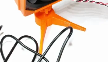 Настольный USB-вентилятор из старого корпуса компьютера (... 4