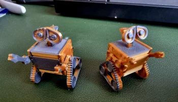 Карточка Wall-E Kit теперь с именной биркой 9