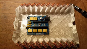 [OEWH] Корпус Raspberry/Arduino, контактирующий с зажимам... 6