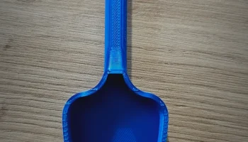 Садовая лопатка 2