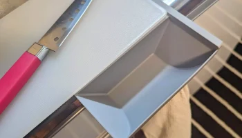 Поддон для мусора из разделочной доски (без опор)........