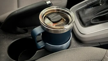 Держатель Йети для автомобиля Держатель Йети для автомобиля