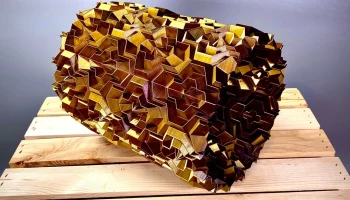 Ваза с волнистой поверхностью Tetrahex... 2