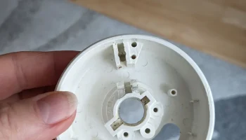 Замена колеса сцепления на швейной машине Toyota............