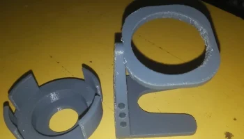 Подставка для смарт-часов из стали с часами........ 8