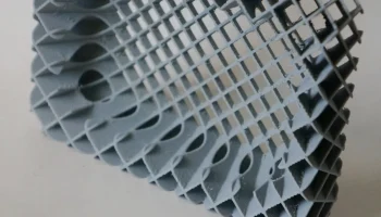 Grid tRay 1
