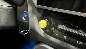 Вставка ручки Toyota Tundra 1